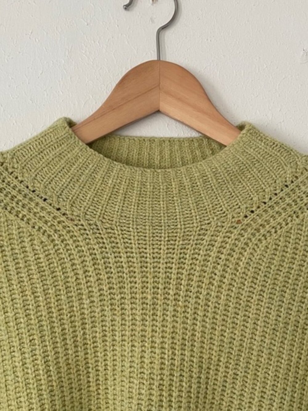 Old Navy Oversized Ribbed Sweater Mockneck Boxy SOSOFT - Picture 6 of 13